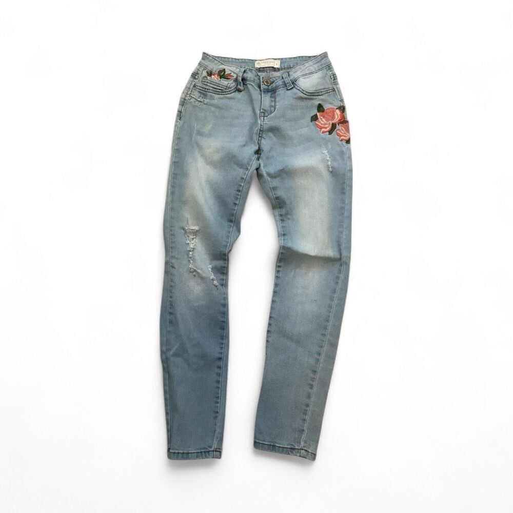 Angel Kiss Embroidered Skinny Jeans Size 1